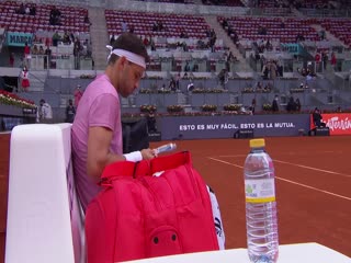 《2021ATP马德里大师赛 》第2021-05-03期2021ATP马德里大师赛男单第1轮 哈里斯vs迪米特洛夫