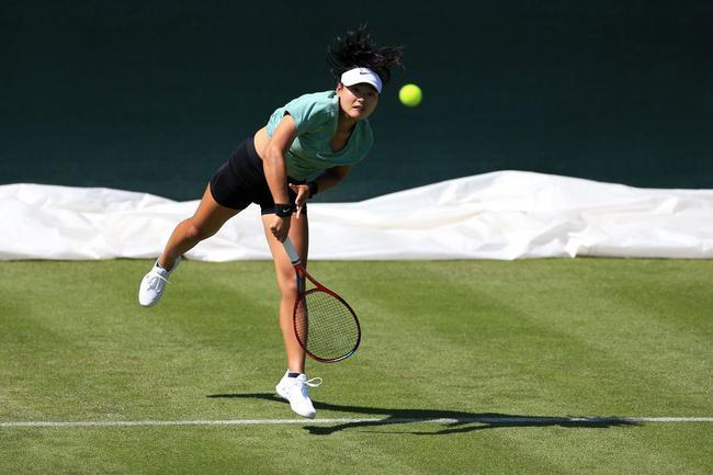 2021WTA伯明翰站女单第2轮 马丁科娃vs奥斯塔彭科 英文录播